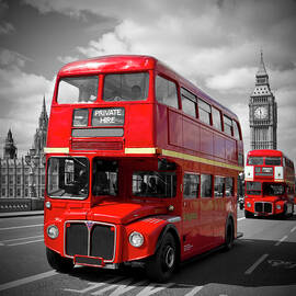 LONDON Red Buses on Westminster Bridge by Melanie Viola
