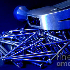 Midnight Hammer by Olivier Le Queinec