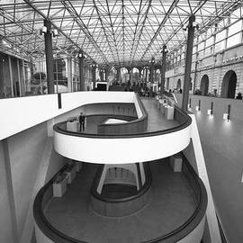 Modern Minimalist Spiral Stairs by Stefano Senise