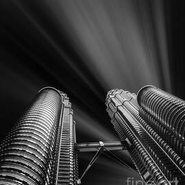 Modern skyscraper black and white picture by Stefano Senise