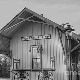 Pompton Plains Railroad Station and Baggage Cart