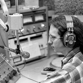 Progressive Rock Disc Jockey, 1975