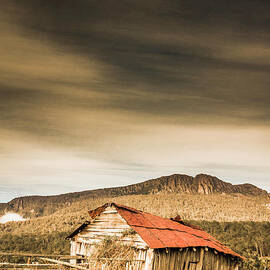 Regional ranch ruins by Jorgo Photography