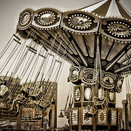 Round and Round in Coney by Onedayoneimage Photography
