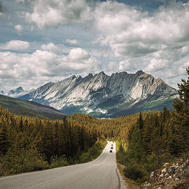 Scenic Icefields Pkwy traveling through Banff and Jasper National parks by Miroslav Liska
