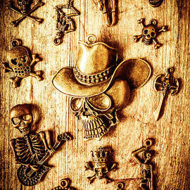 Skeleton pendant party by Jorgo Photography