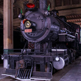 Southern Railway #542  by Flees Photos