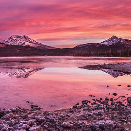 Sunrise at Sparks Lake by Russell Wells