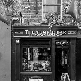 Temple Bar Shop by Georgia Clare