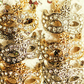 The antique jewellery store by Jorgo Photography