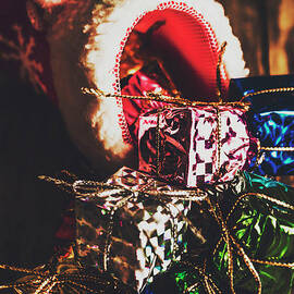 The joy of giving on Christmas by Jorgo Photography