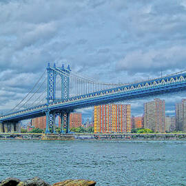View of the Manhattan Bridge by Onedayoneimage Photography