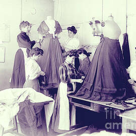 Vintage Dressmakers by Mindy Sommers