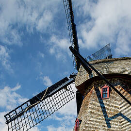 Windmill Profile by Kelley King