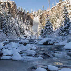 Winter at Tumalo by Russell Wells