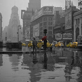 Yellow Cabs New York by Andrew Fare