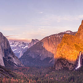Yosemite Valley by Russell Wells