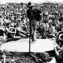 Arlo Guthrie At Newport by The Estate Of David Gahr