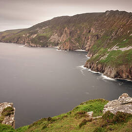 Cliffs Slieve League, Teelin, County Donegal, Ireland, Wild Atlantic Way, Europe by Günther Bayerl