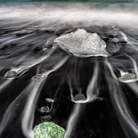 Iceland, Sudurland, Jokulsarlon by Maurizio Rellini