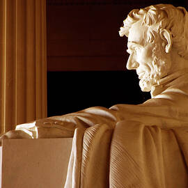 Lincoln Memorial, Washington Dc by Claudia Uripos