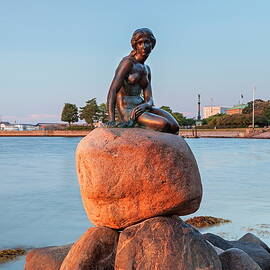 Sculpture Of The Little Mermaid On by Christian Back