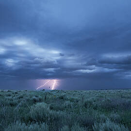 The Thrill of a Kansas Storm by Mary Lee Dereske