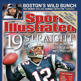19 Straight The Patriots Break The Nfl Record Sports Illustrated Cover by Sports Illustrated