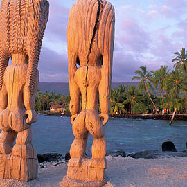Hawaii, Big Island, Wood Statues by Heeb Photos