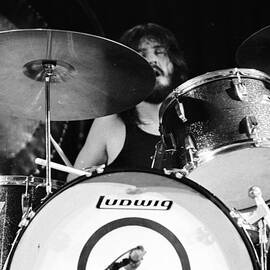 Led Zeppelin At The Forum by Michael Ochs Archives