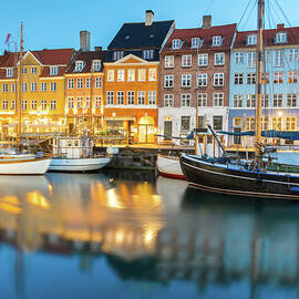 Nyhavn, Copenhagen, Denmark by Chrishepburn