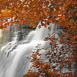 Falls, Cuyahoga Valley Np, Ohio by Heeb Photos