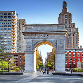 Washington Square Park, Nyc by Lumiere