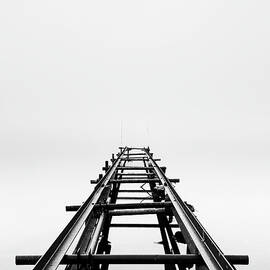 Loch Lomond Jetty by Grant Glendinning