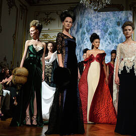 Alexis Mabille  Runway - Paris Fashion by Pascal Le Segretain