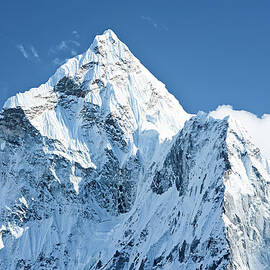 Ama Dablam - Himalaya Range by Hadynyah