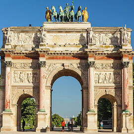 Arc De Triomphe Du Carrousel In Paris by Alessandro Saffo