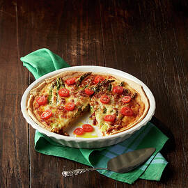 Asparagus Quiche With Cherry Tomatoes by Rafael Pranschke