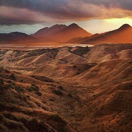 Badlands by Tom Grubbe