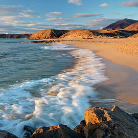 Beach by Reinhard Schmid