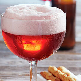 Berliner Weisse With Raspberry Syrup And Wheat Beer by Teubner Foodfoto