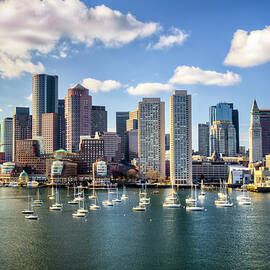 Boston Skyline by Tomasz Szulczewski
