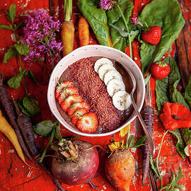 Breakfast Bowl With Beetroot Muesli, Bananas And Strawberries by Lara Jane Thorpe