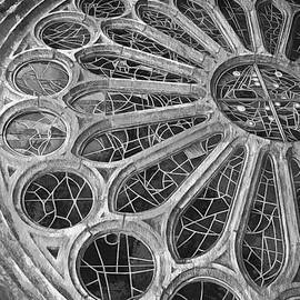 BW - Church of Sagrada Familia  by Stefano Senise