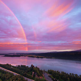 Columbia River Gorge Rainbow by Jesse Estes