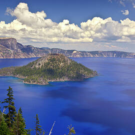 Crater Lake National Park, Oregon by Heeb Photos
