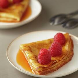Crepe Suzette With Fresh Raspberries by Atelier Mai 98