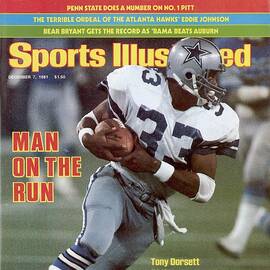 Dallas Cowboys Tony Dorsett... Sports Illustrated Cover by Sports Illustrated
