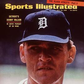 Detroit Tigers Denny Mcclain Sports Illustrated Cover by Sports Illustrated
