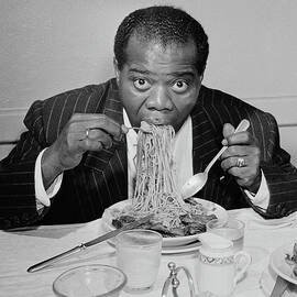 Dinner Jazz by Slim Aarons